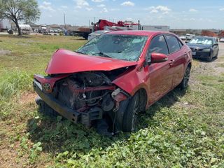 2018 Toyota Corolla SE - Exterior Front Left Corner Image